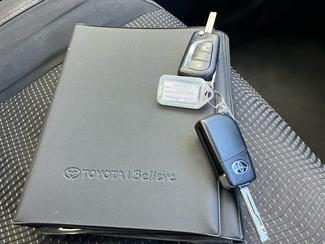 2015 Toyota Corolla - Thumbnail