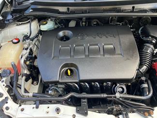 2015 Toyota Corolla - Thumbnail