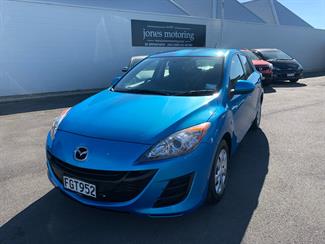2010 Mazda Mazda3 - Thumbnail