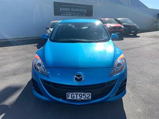 2010 Mazda Mazda3 - Thumbnail