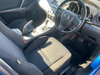 2010 Mazda Mazda3 - Thumbnail