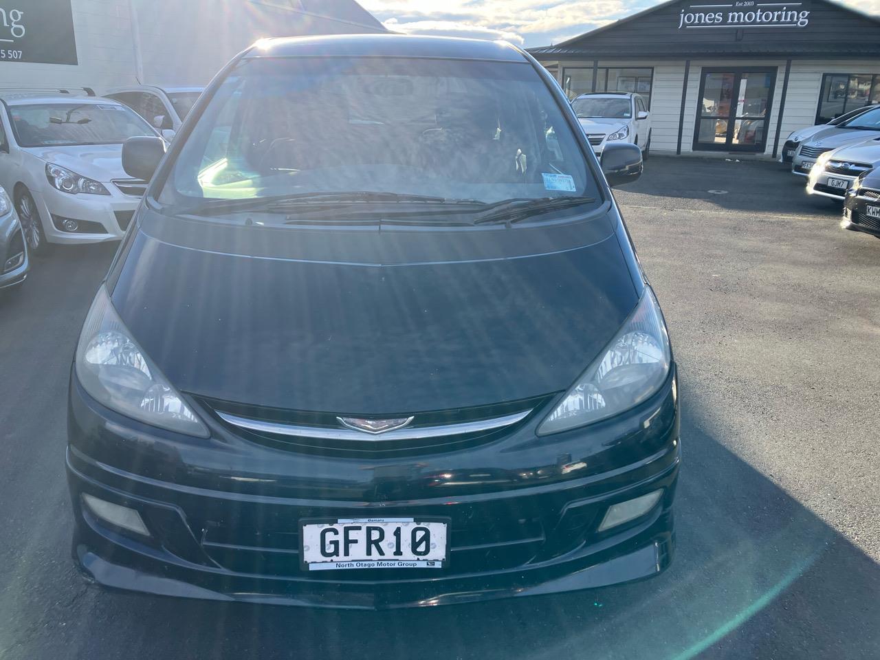 2000 Toyota Estima