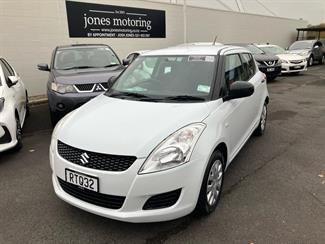2011 Suzuki Swift - Thumbnail