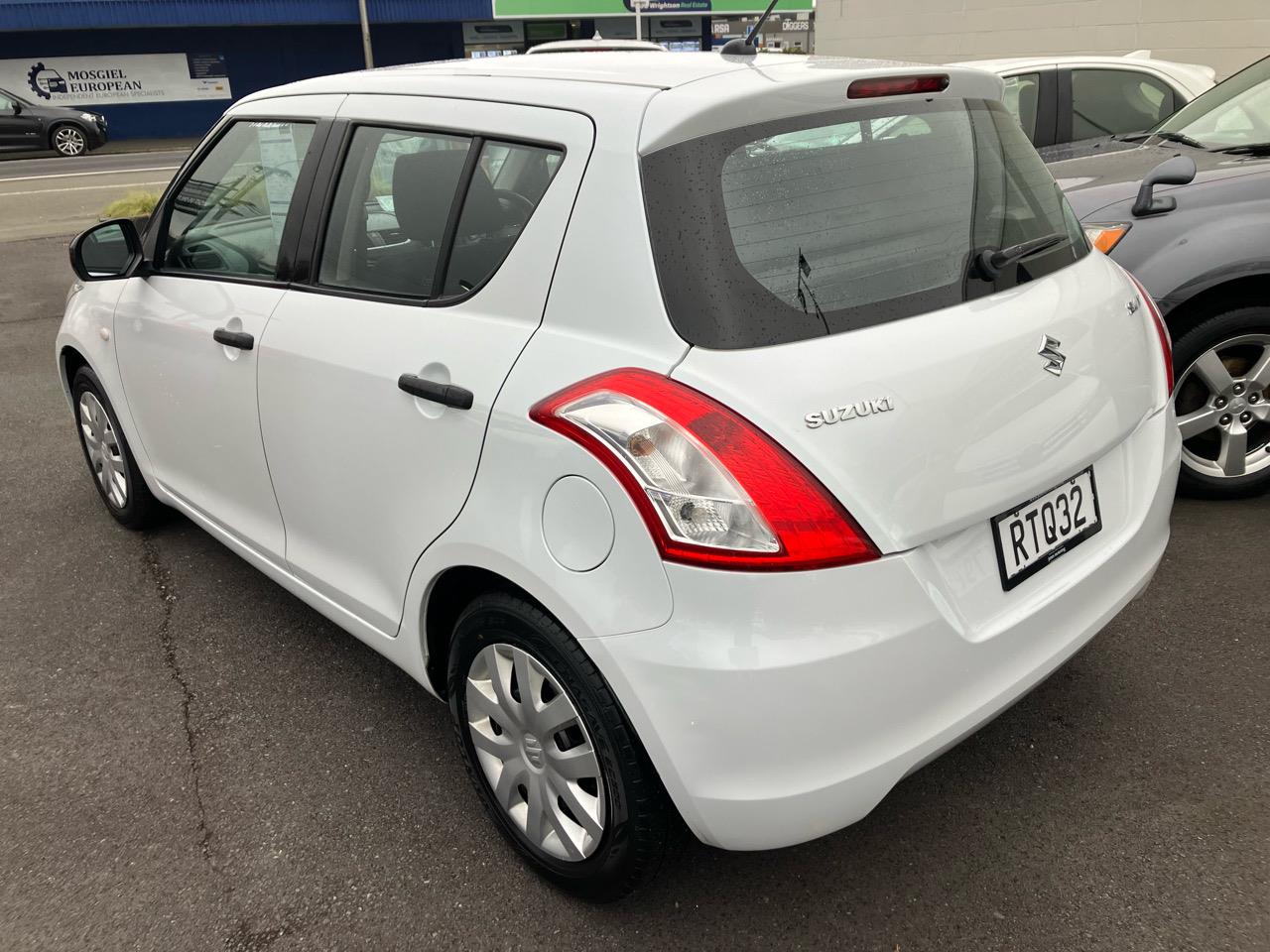 2011 Suzuki Swift
