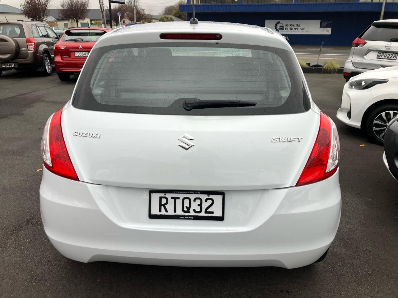 2011 Suzuki Swift