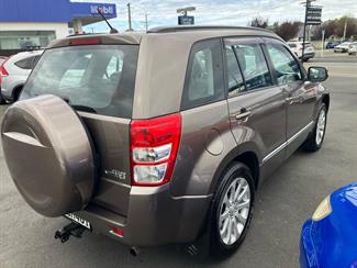 2014 Suzuki Grand Vitara - Thumbnail