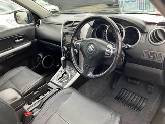 2014 Suzuki Grand Vitara - Thumbnail