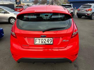 2011 Ford Fiesta - Thumbnail
