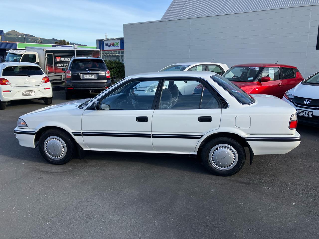 1990 Toyota Corolla GL
