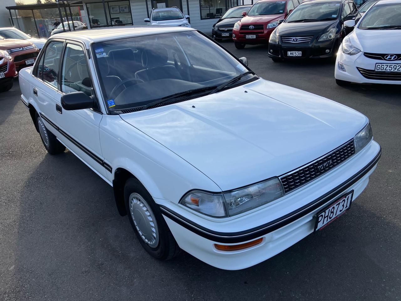 1990 Toyota Corolla GL