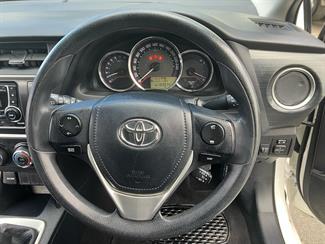 2014 Toyota Corolla - Thumbnail