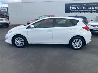 2014 Toyota Corolla - Thumbnail