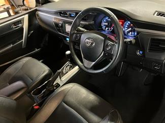 2014 Toyota Corolla - Thumbnail
