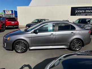 2018 Mitsubishi Lancer - Thumbnail
