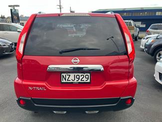 2011 Nissan X Trail - Thumbnail