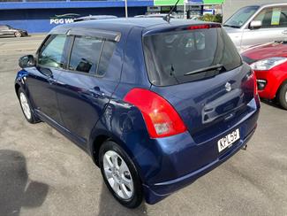 2007 Suzuki Swift - Thumbnail