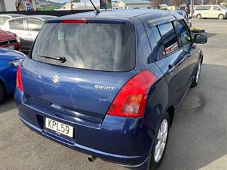 2007 Suzuki Swift - Thumbnail