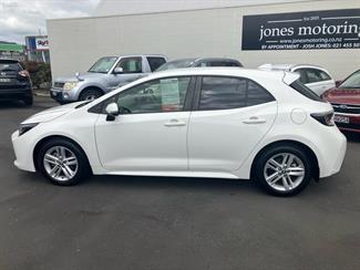 2019 Toyota Corolla - Thumbnail