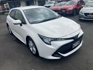 2019 Toyota Corolla - Thumbnail