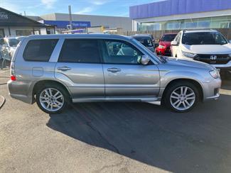 2005 Subaru Forester - Thumbnail