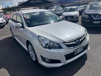 2011 Subaru Legacy - Thumbnail