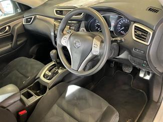 2015 Nissan X Trail - Thumbnail