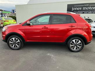2015 Ssangyong Korando - Thumbnail