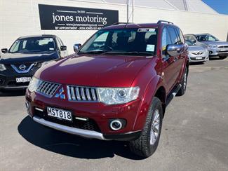 2010 Mitsubishi Challenger - Thumbnail