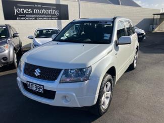 2014 Suzuki Grand Vitara - Thumbnail