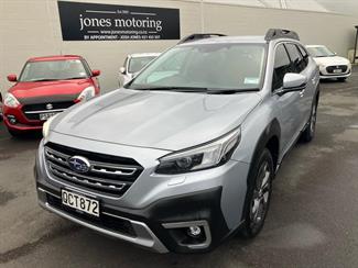 2021 Subaru Outback - Thumbnail
