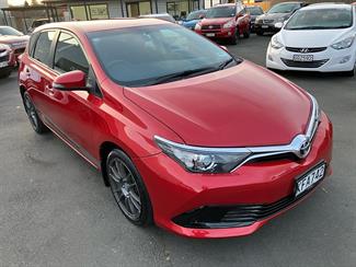 2016 Toyota Corolla - Thumbnail