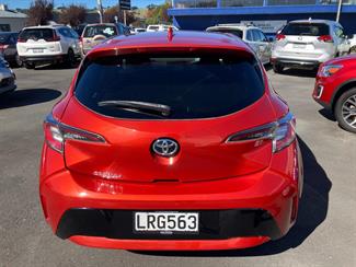 2018 Toyota Corolla - Thumbnail