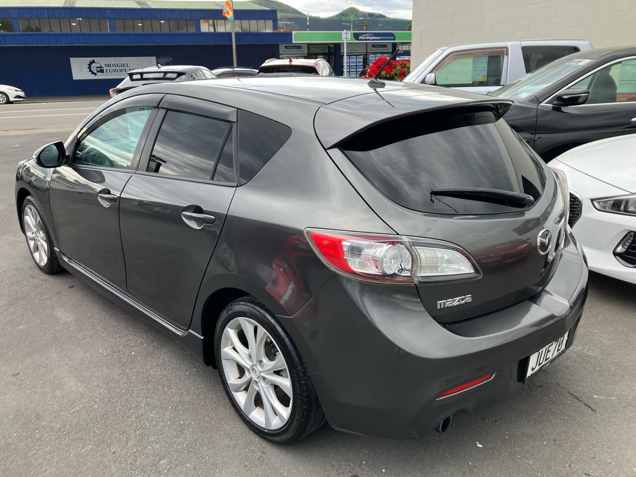 2011 Mazda Axela
