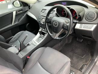 2011 Mazda Axela - Thumbnail