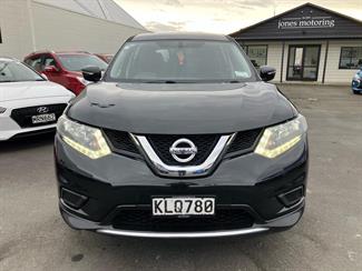 2017 Nissan X Trail - Thumbnail