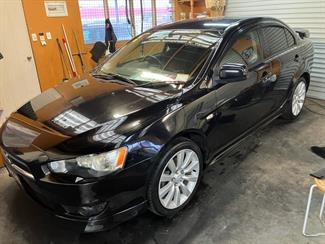 2008 Mitsubishi Galant - Thumbnail
