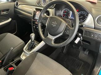 2016 Suzuki Vitara - Thumbnail