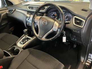 2016 Nissan Qashqai - Thumbnail