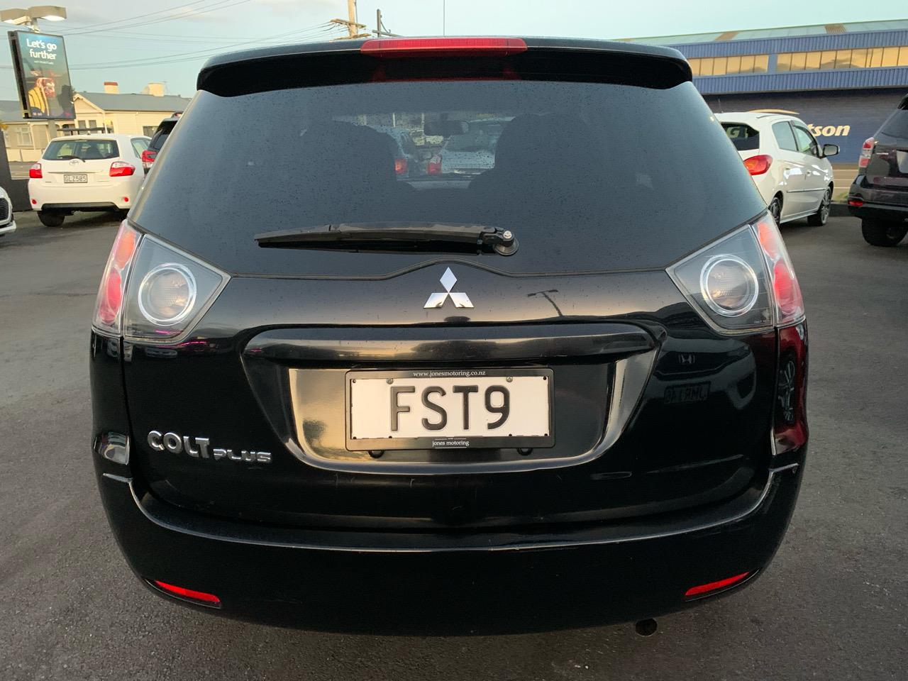 2011 Mitsubishi Colt