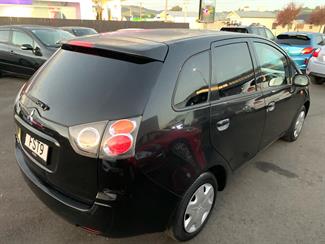 2011 Mitsubishi Colt - Thumbnail