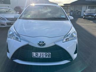 2018 Toyota Yaris - Thumbnail