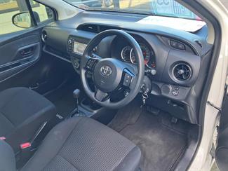 2018 Toyota Yaris - Thumbnail