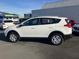 2015 Toyota Rav4 - Thumbnail