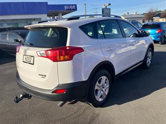 2015 Toyota Rav4 - Thumbnail
