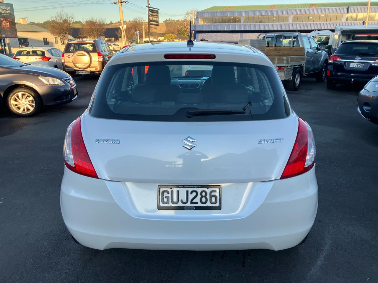 2013 Suzuki Swift