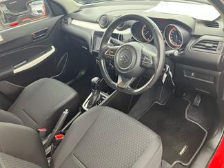 2023 Suzuki Swift - Thumbnail