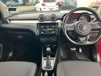 2023 Suzuki Swift - Thumbnail