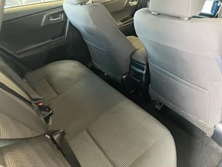 2018 Toyota Corolla - Thumbnail