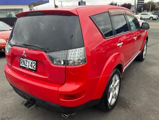 2007 Mitsubishi Outlander - Thumbnail