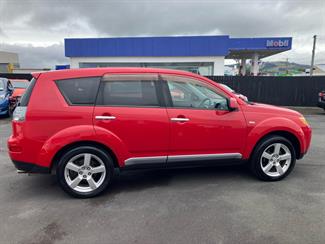 2007 Mitsubishi Outlander - Thumbnail